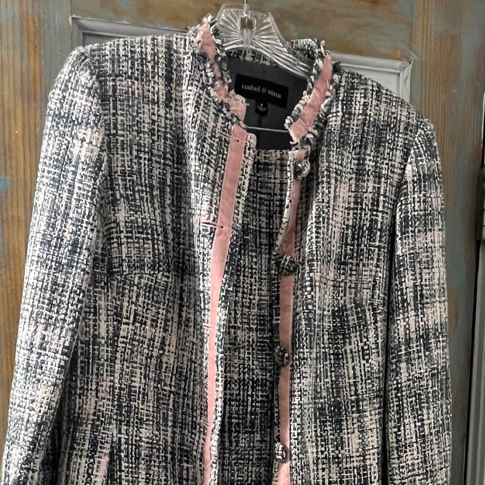 Isabel & Nina Pencil Skirt Suit